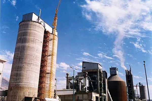 کارخانه سیمان کارون